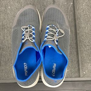 Olukai Men’s size 11 sneakers gently worn